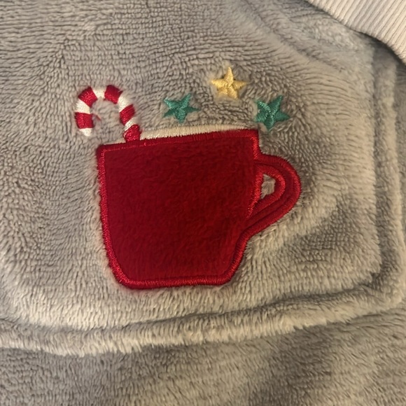 Women’s 3XL winter pajamas candy canes snowflakes stars - cozy and soft - Picture 2 of 4